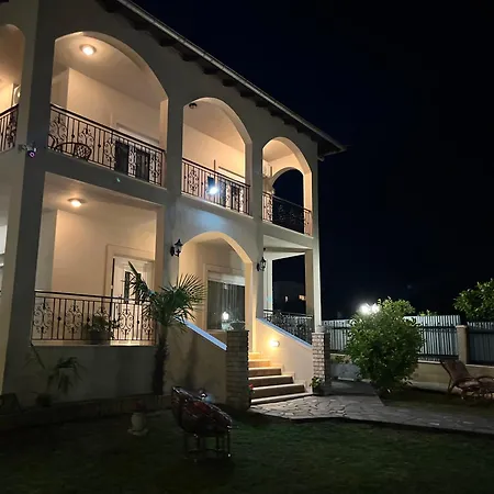 Poseidon Horizon Villa *